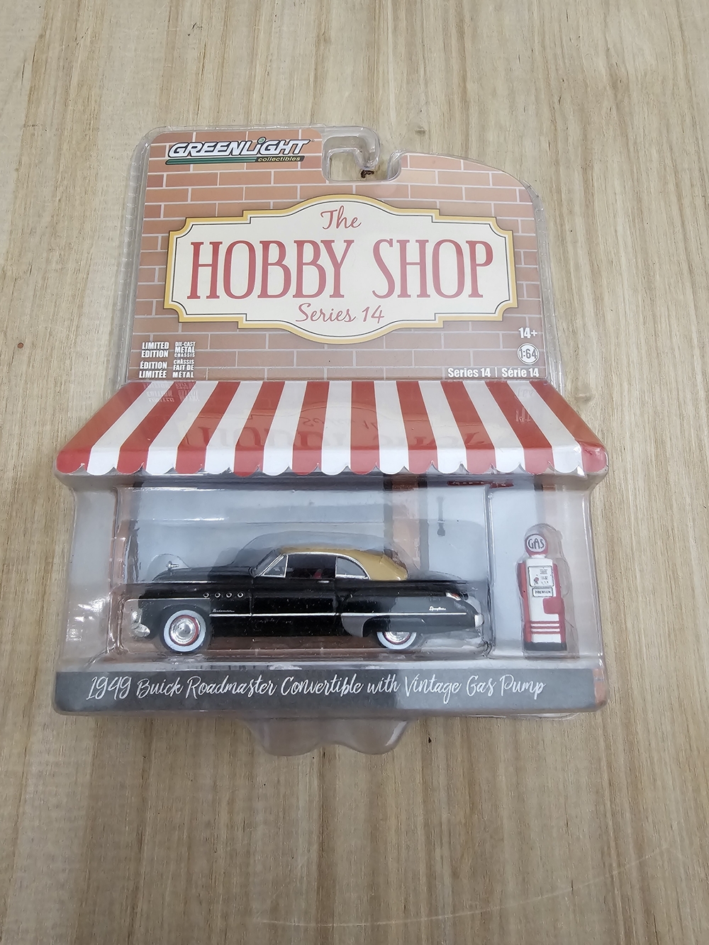 Greelight Hobby Shop 49 Buick Roadmaster Die Cast Car